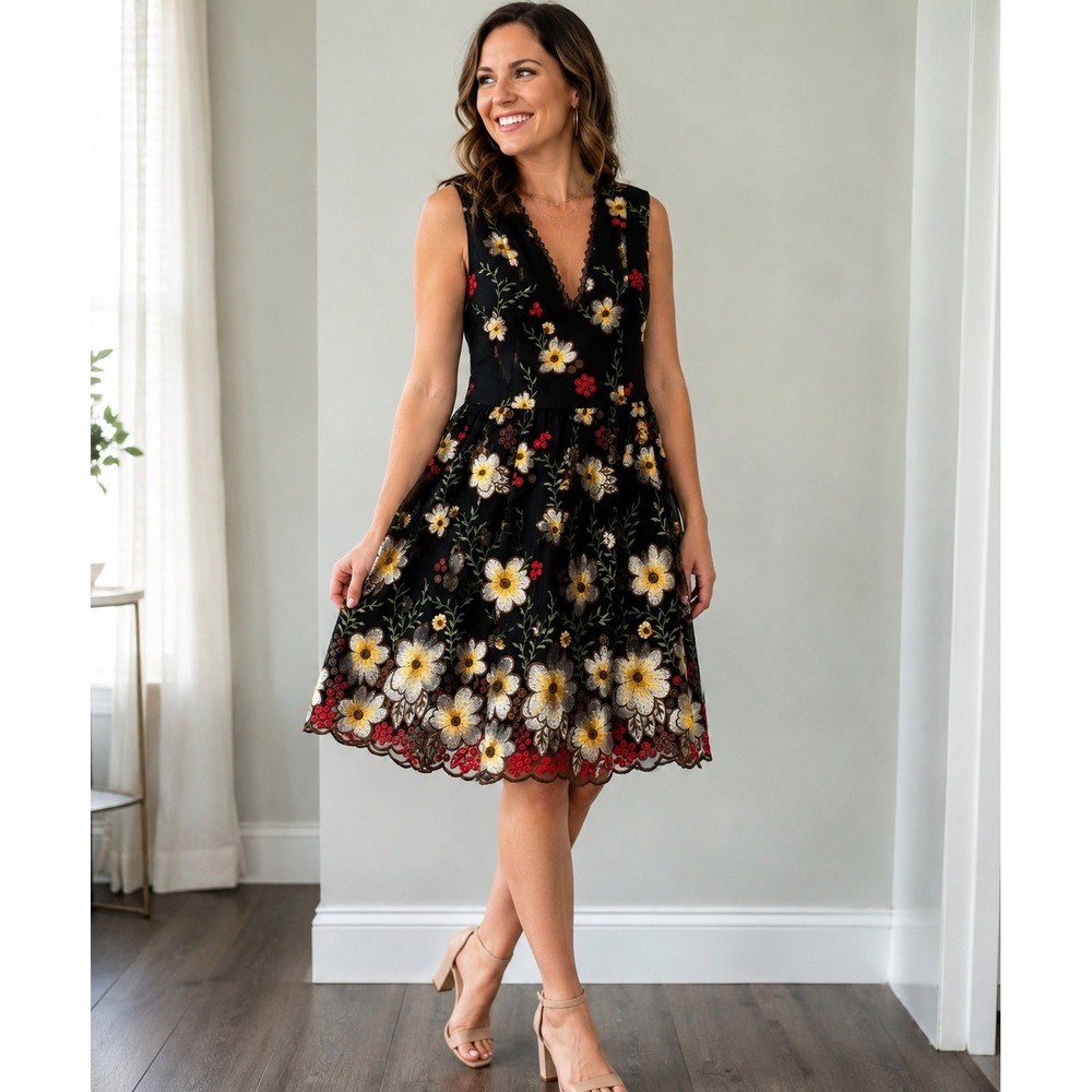 Alice + Olivia Black Floral Embroidered Lace V-Neck Mini Dress 6